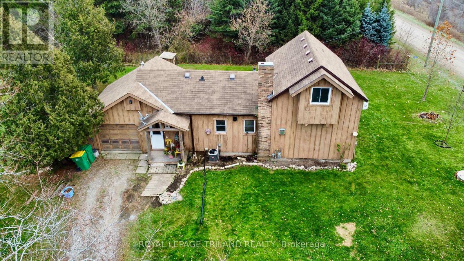 21622 DUNDONALD ROAD, Southwest Middlesex