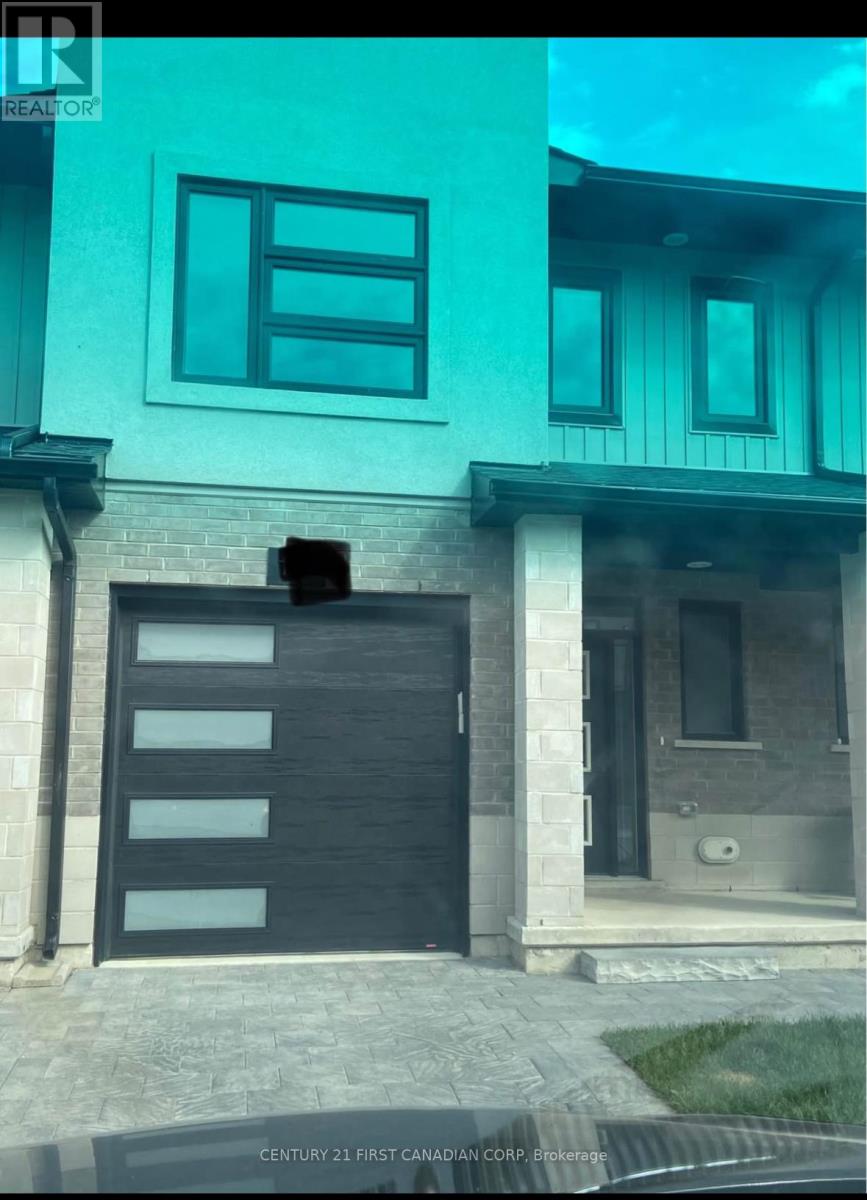 107 - 3380 SINGLETON AVENUE, London South (South W)