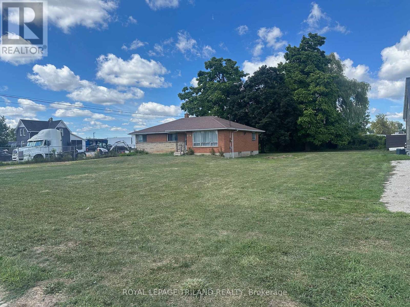 1780 GORE ROAD, London East (East Q)