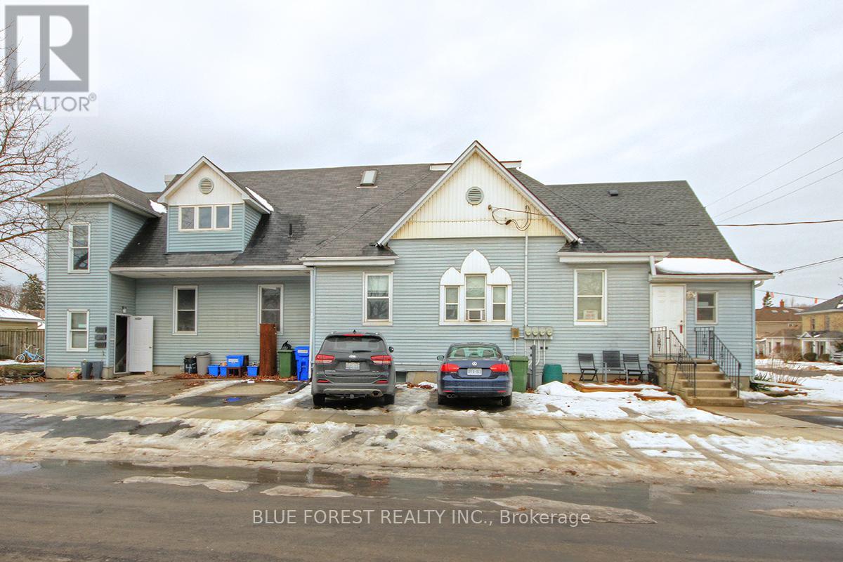 47 FOREST AVENUE, St. Thomas