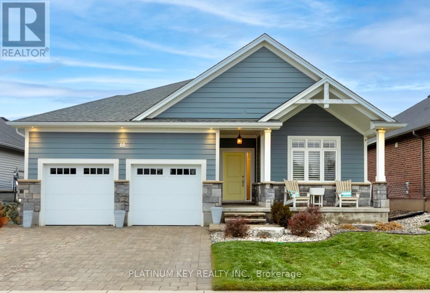 88 COLLINS WAY, Strathroy-Caradoc (SE)