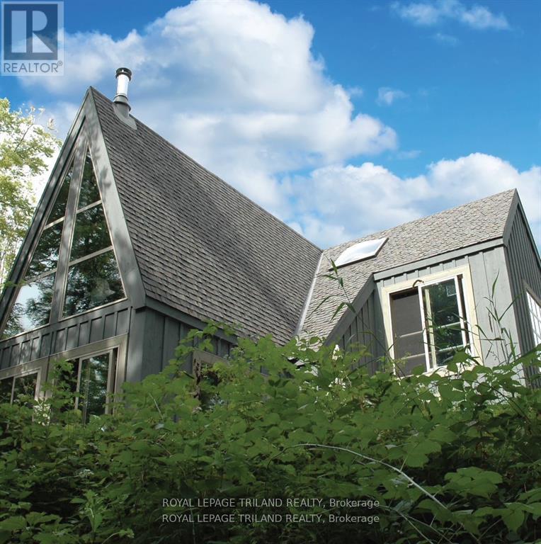 253 ELGINFIELD ROAD, North Middlesex