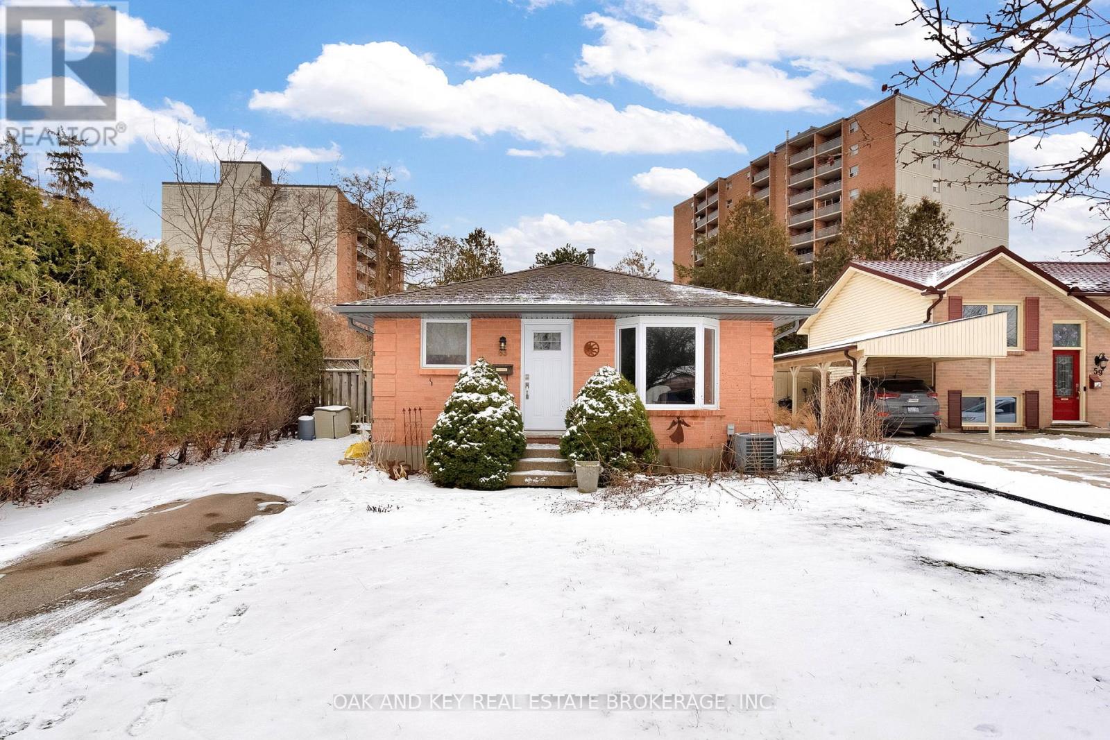 63 DUNDEE COURT, London South (South G)