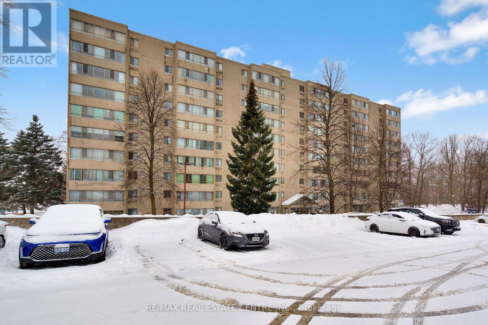 110 - 570 PROUDFOOT LANE, London North (North N)