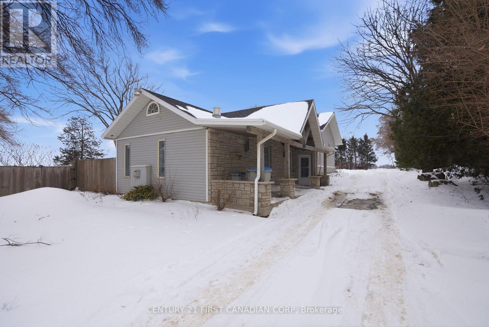 7641 LAKESHORE ROAD, Lambton Shores