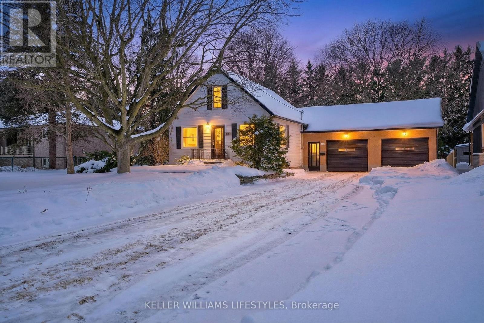 394 BEATTIE STREET, Strathroy-Caradoc (SW)