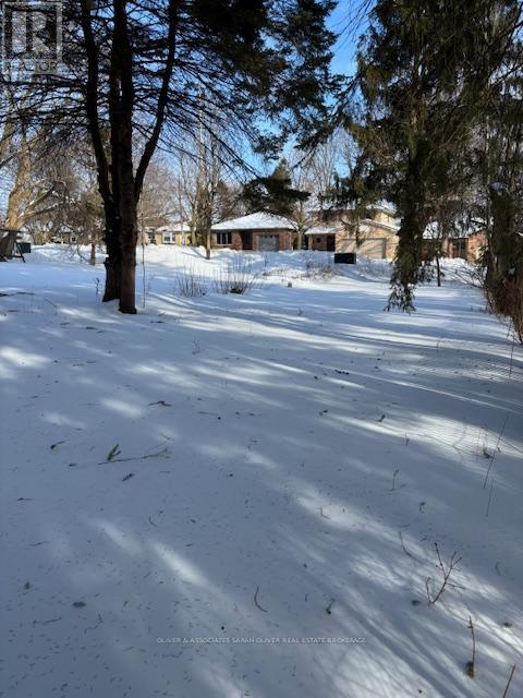 6 ELLSWORTH CLOSE, London East (East O)