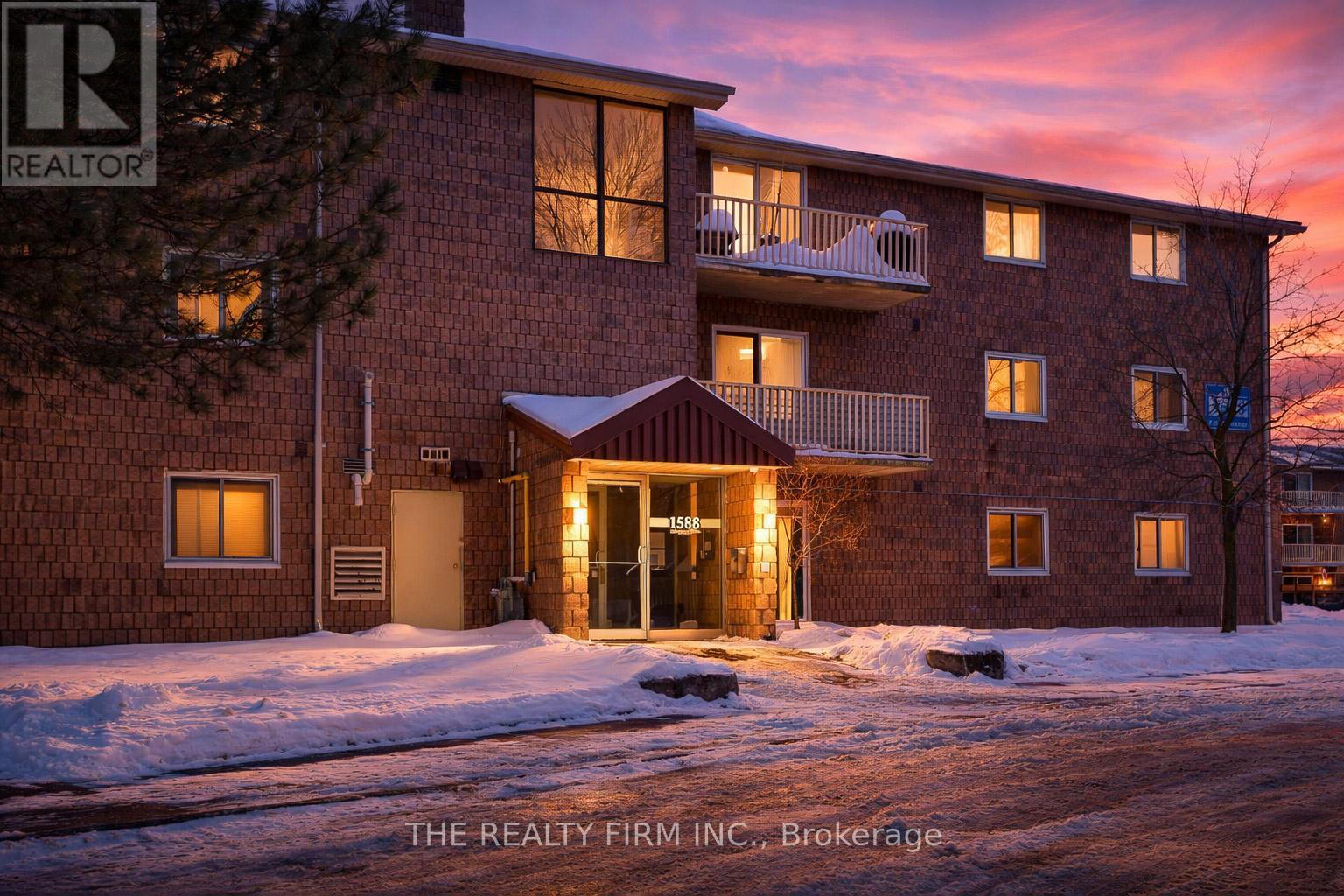 102 - 1588 ERNEST AVENUE, London South (South X)