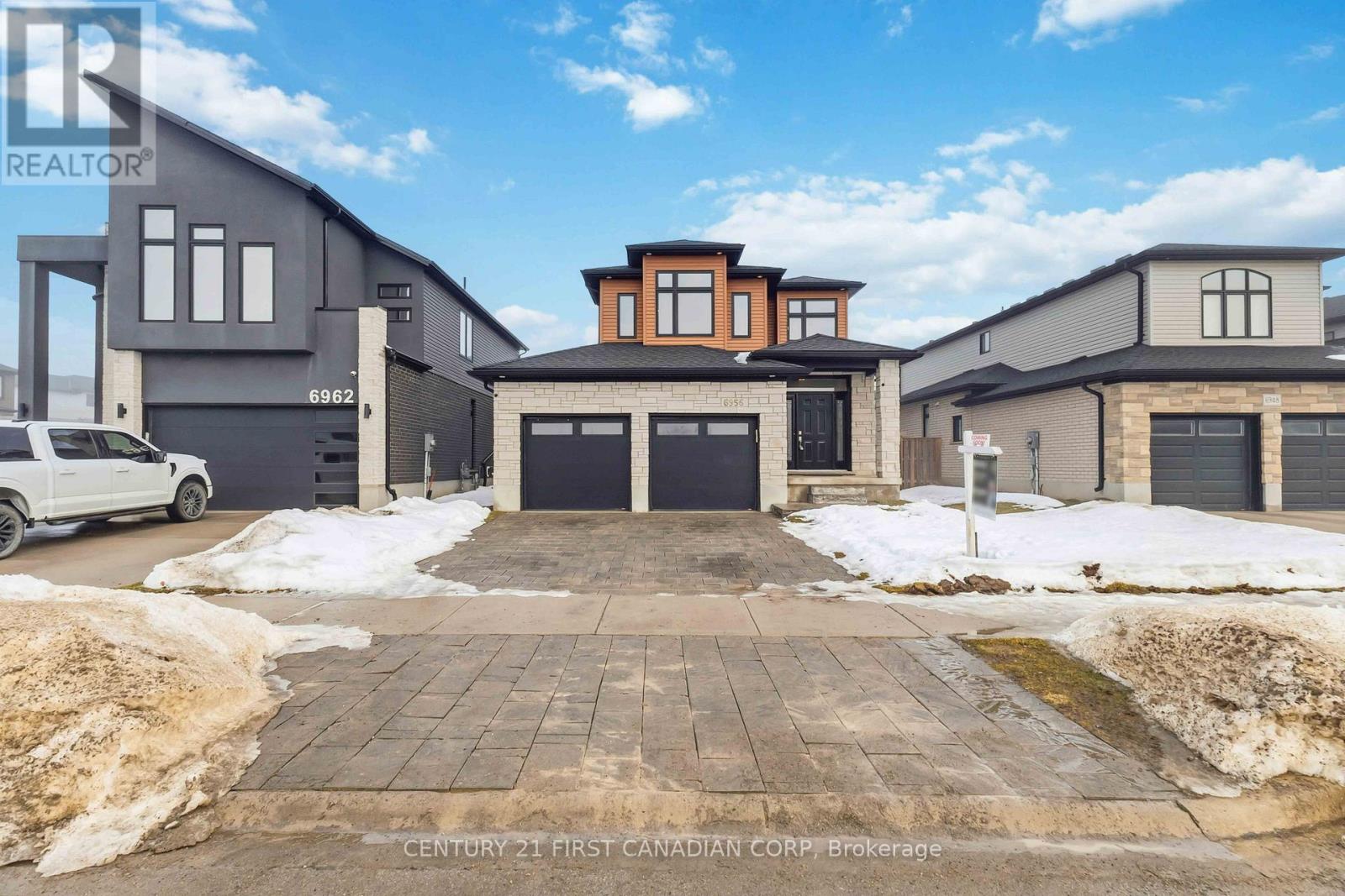 6956 RALEIGH BOULEVARD, London South (South V)