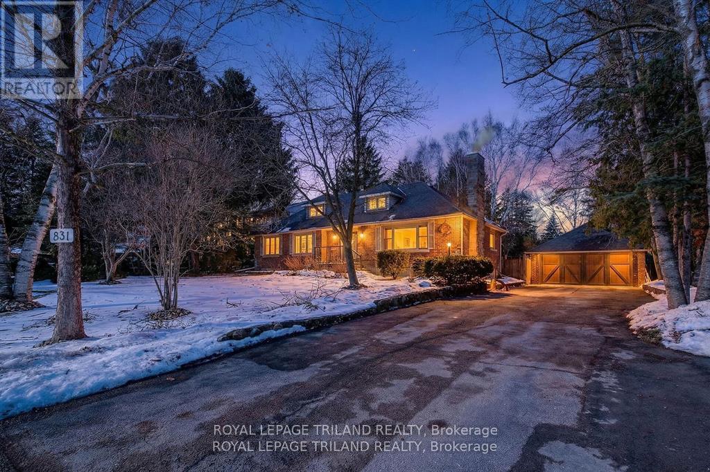 831 RIVERSIDE DRIVE, London North (North P)