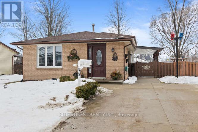 190 ELIZABETH STREET, Southwest Middlesex (Glencoe)