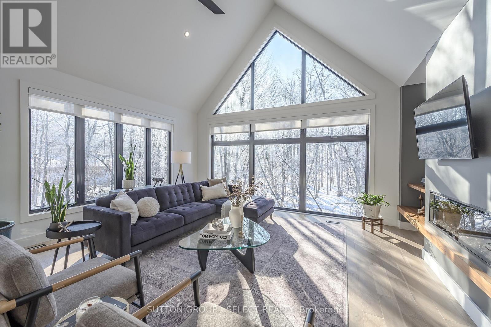 34 PRINCETON TERRACE, London South (South K)