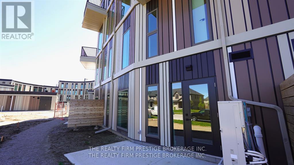 B118 - 2082 LUMEN DRIVE, London South (South A)