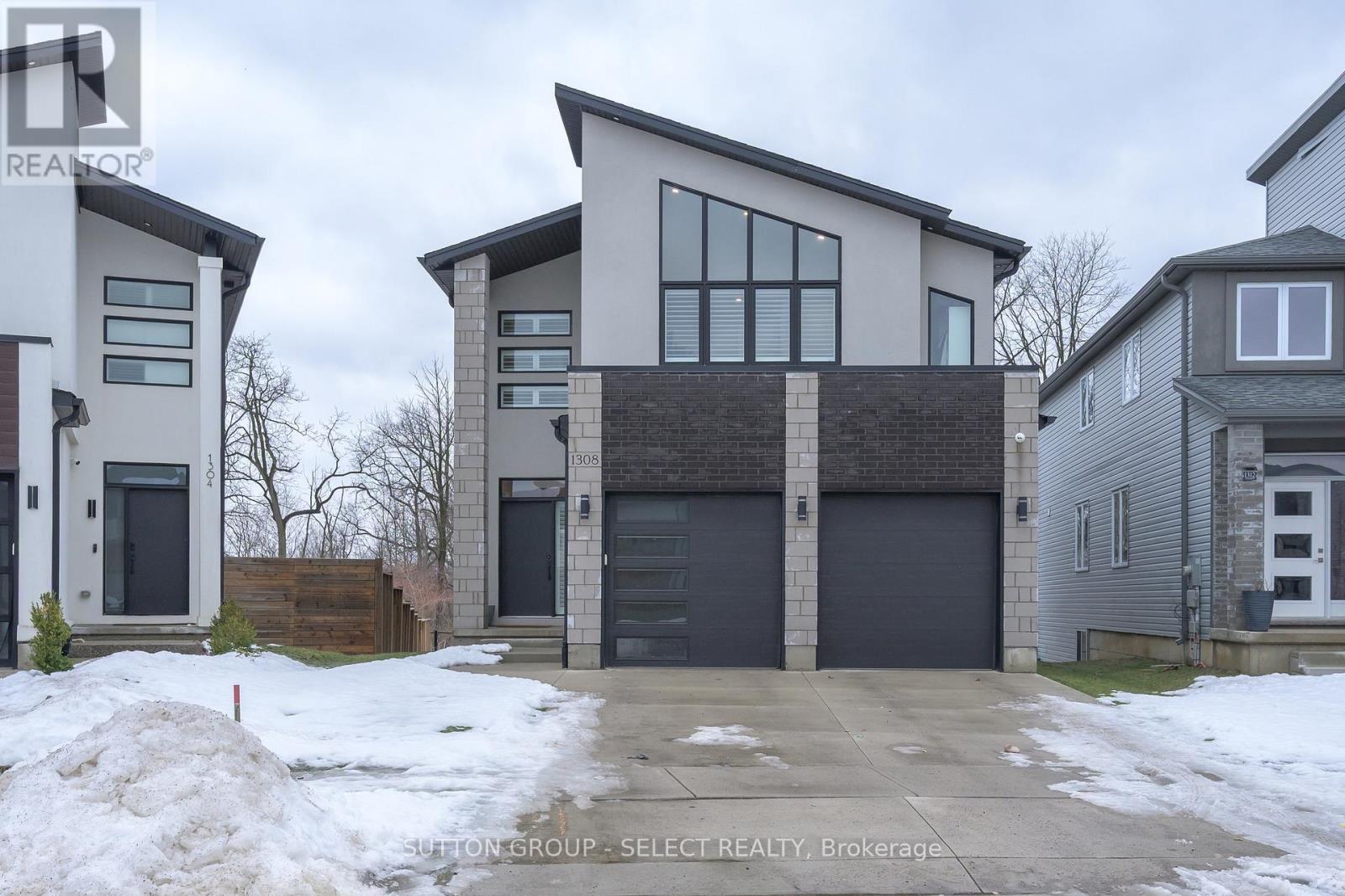 1308 SANDBAR STREET, London North (North I)