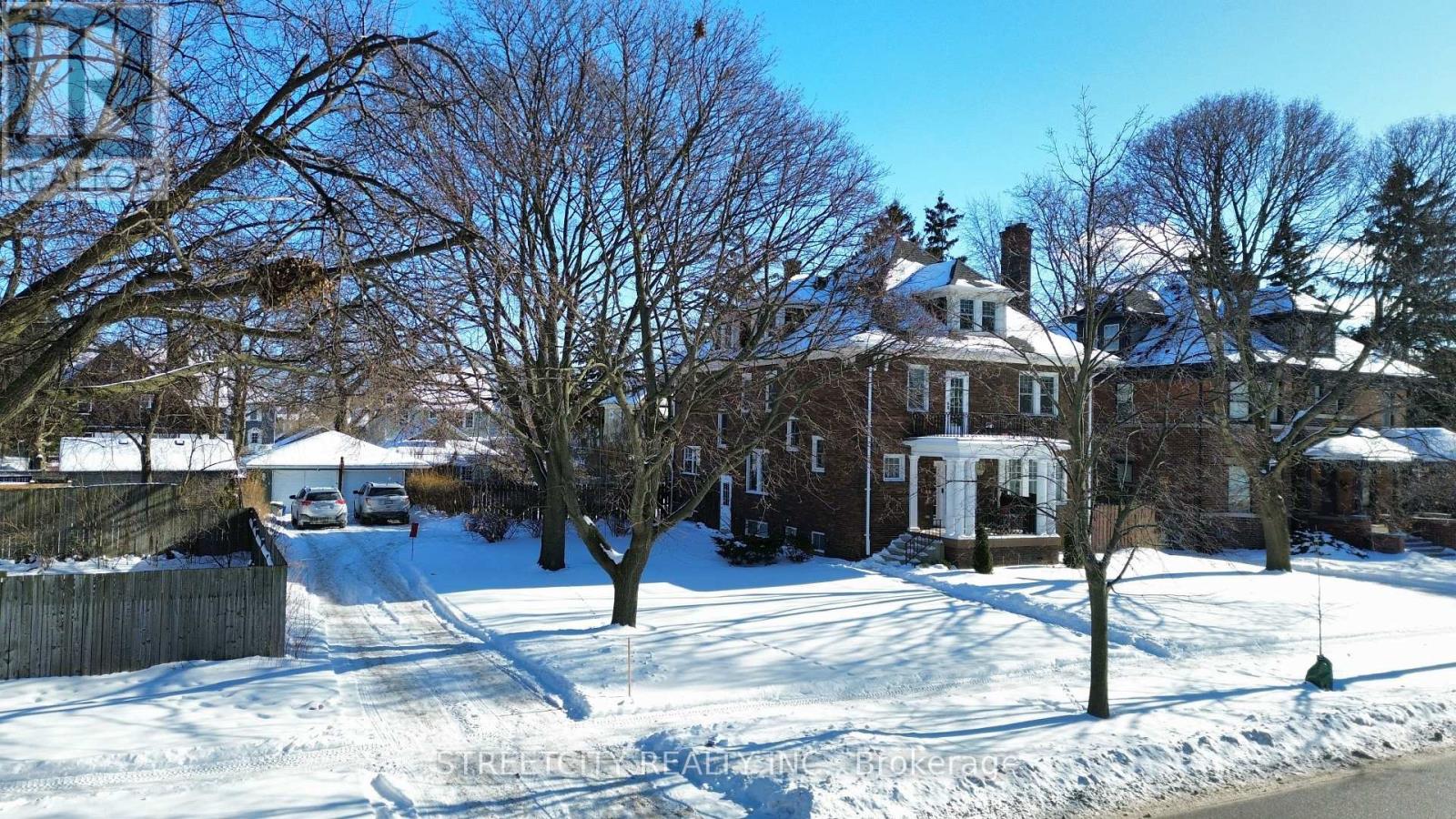 326 VIDAL STREET N, Sarnia