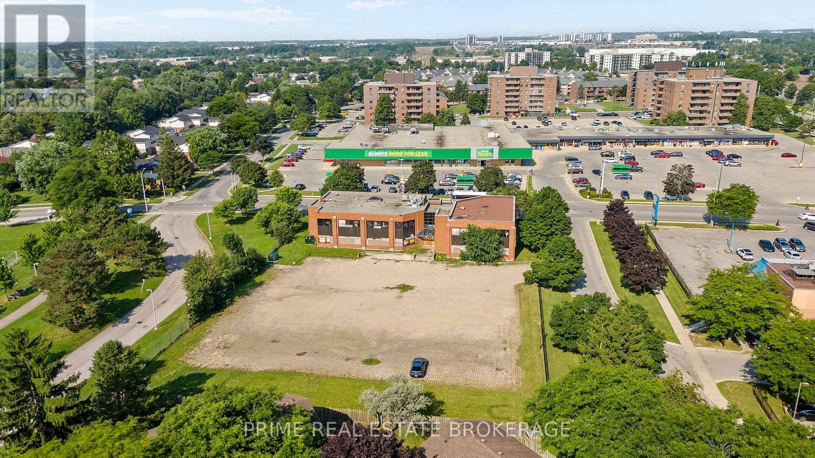 1408 ERNEST AVENUE, London South (South X)