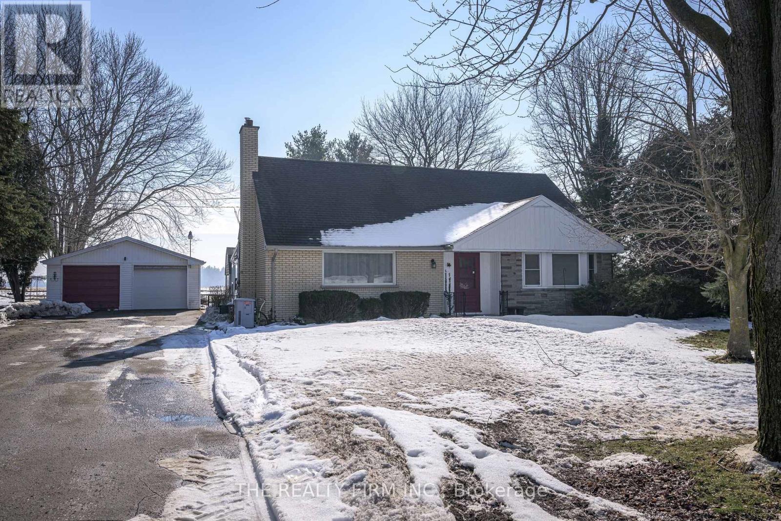 15233 MEDWAY ROAD, Middlesex Centre (Ballymote)