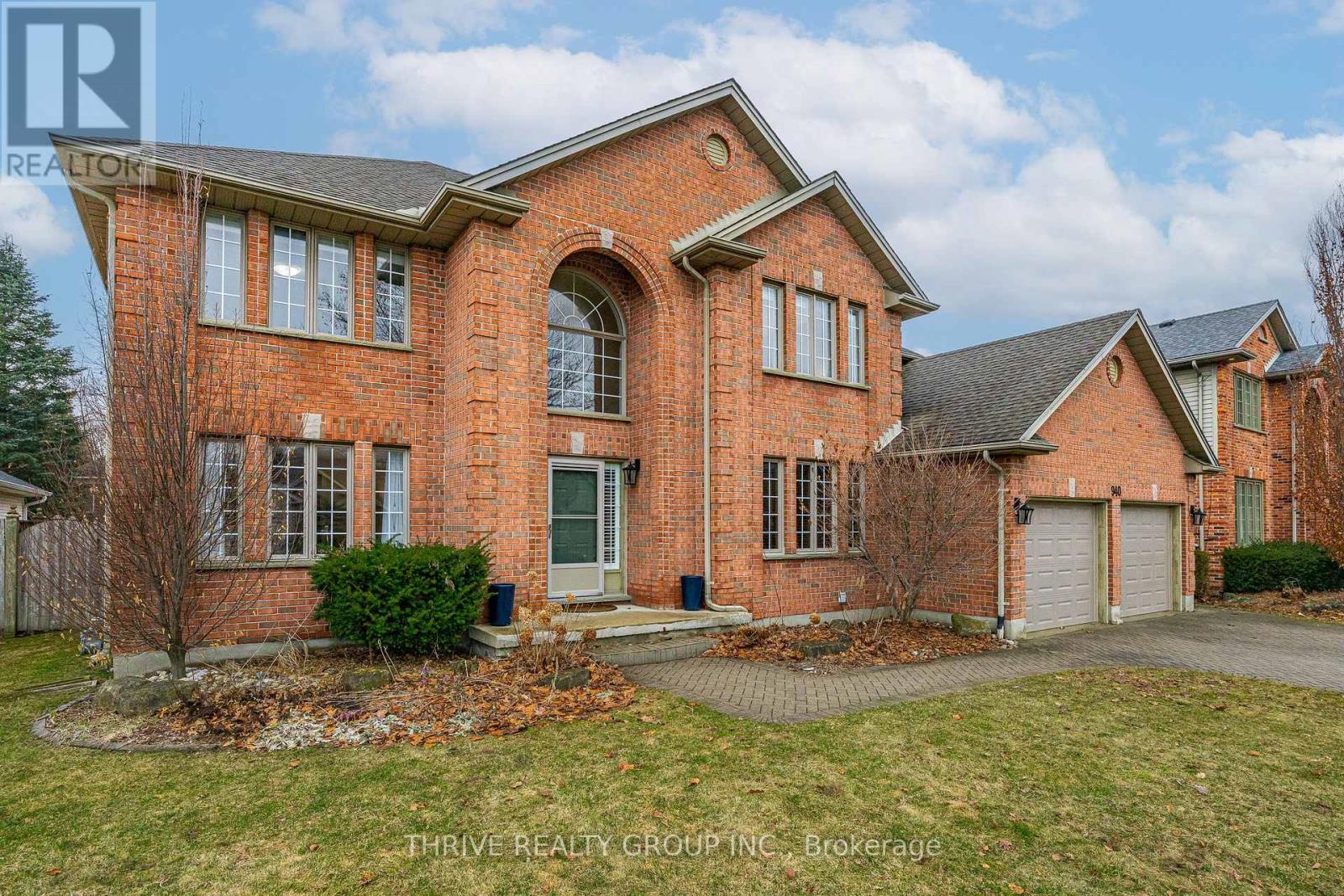 940 MANCHESTER ROAD, London North (North L)