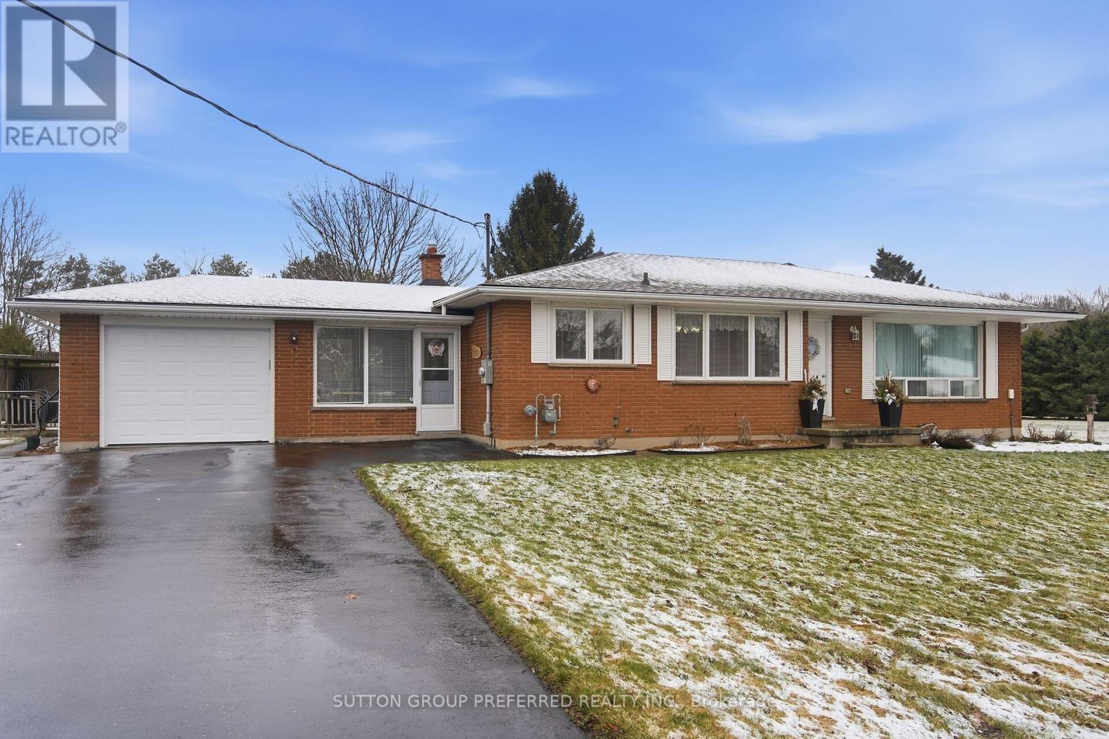 9418 CURRIE ROAD, Dutton/Dunwich (Wallacetown)