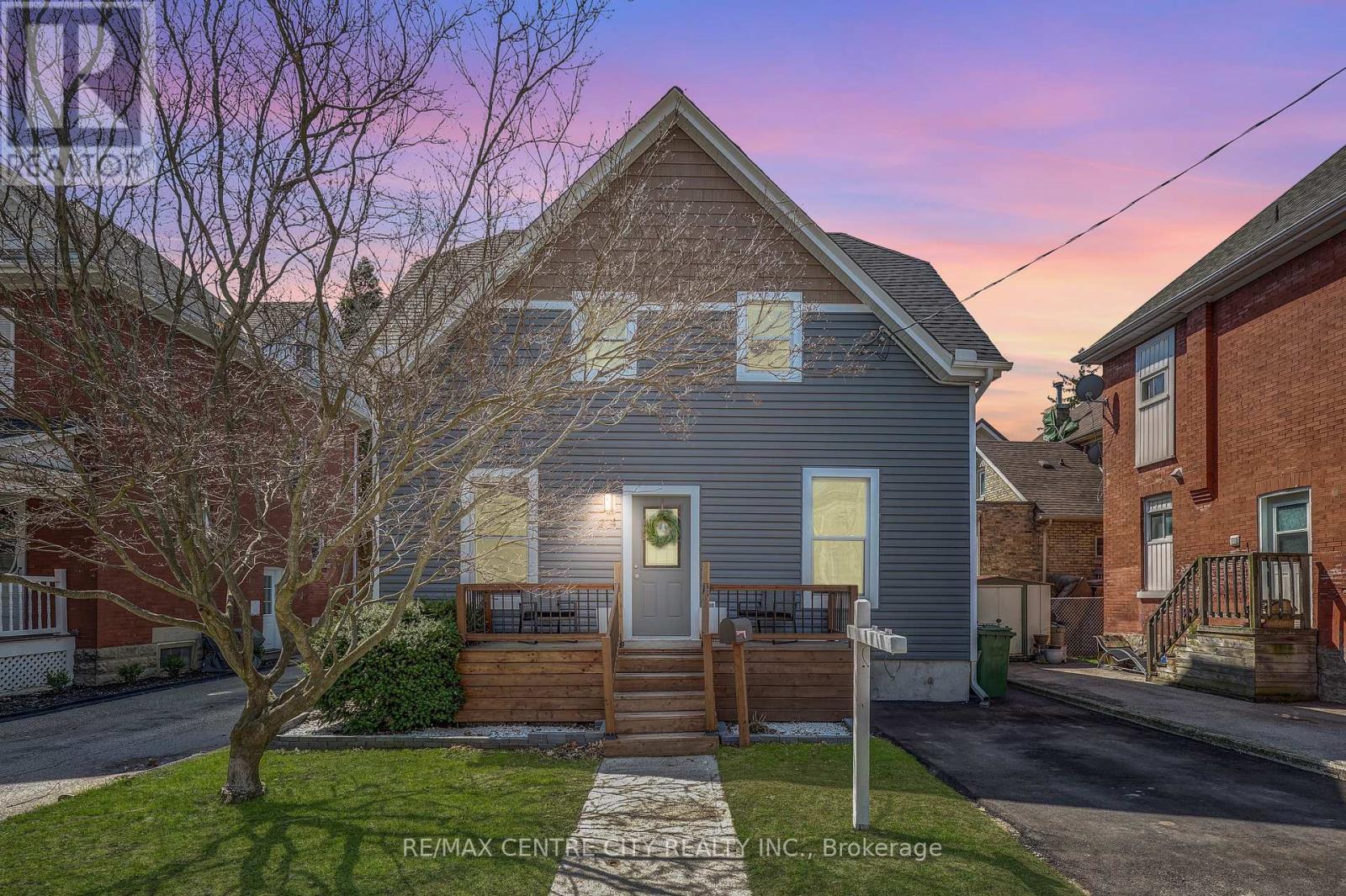 24 ST ANNES PLACE, St. Thomas