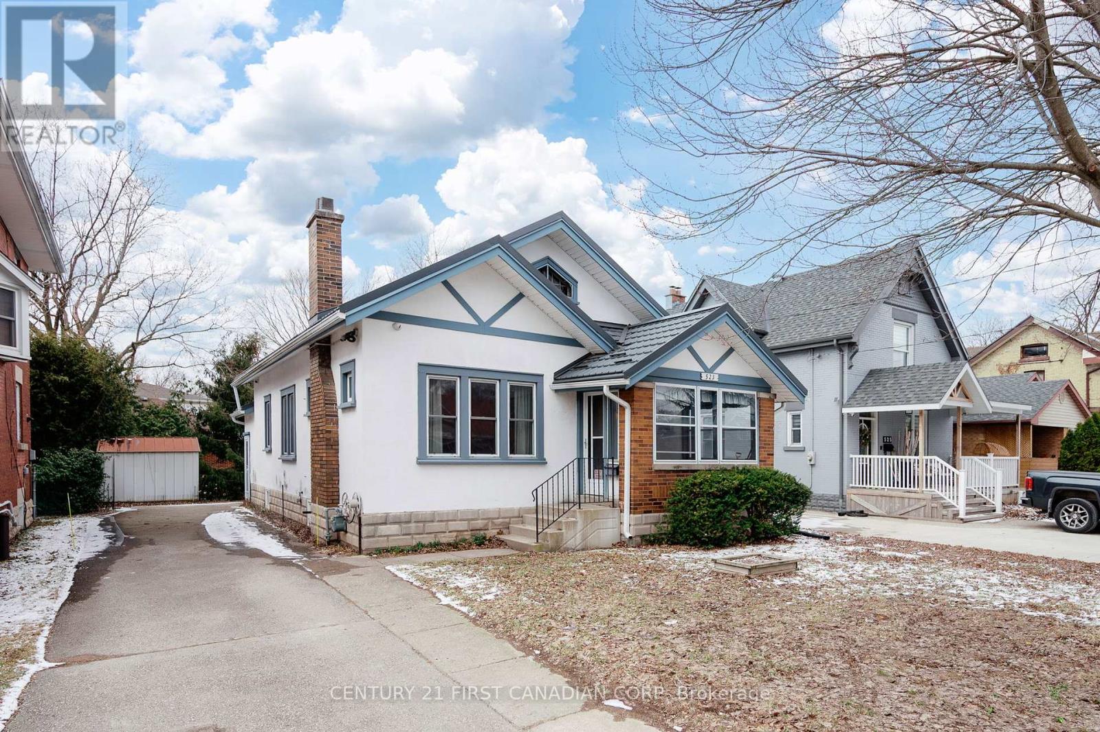 523 HALE STREET, London East (East N)