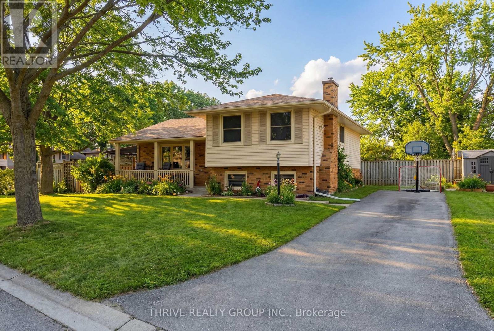 47 FAIRLANE ROAD, London South (South K)