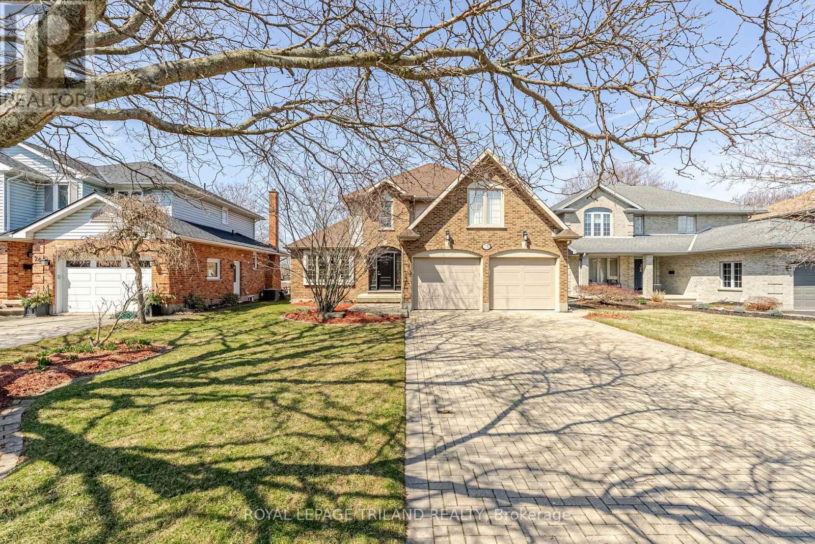 28 SINCLAIR CRESCENT, Aylmer