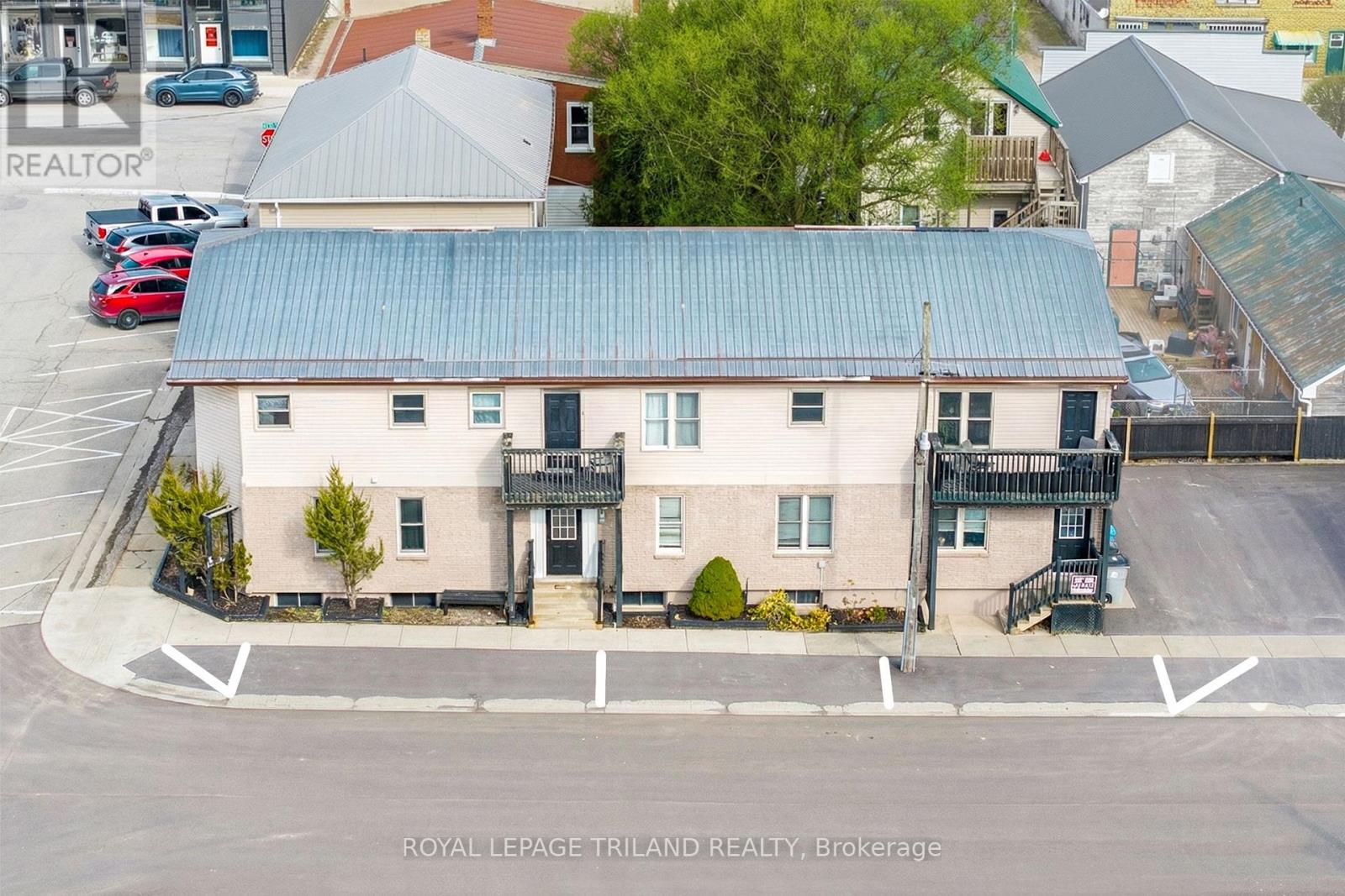 15 VICTORIA LANE, Bluewater (Zurich)