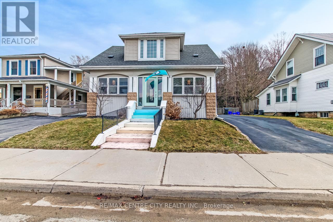 233 COLBORNE STREET, Central Elgin (Port Stanley)