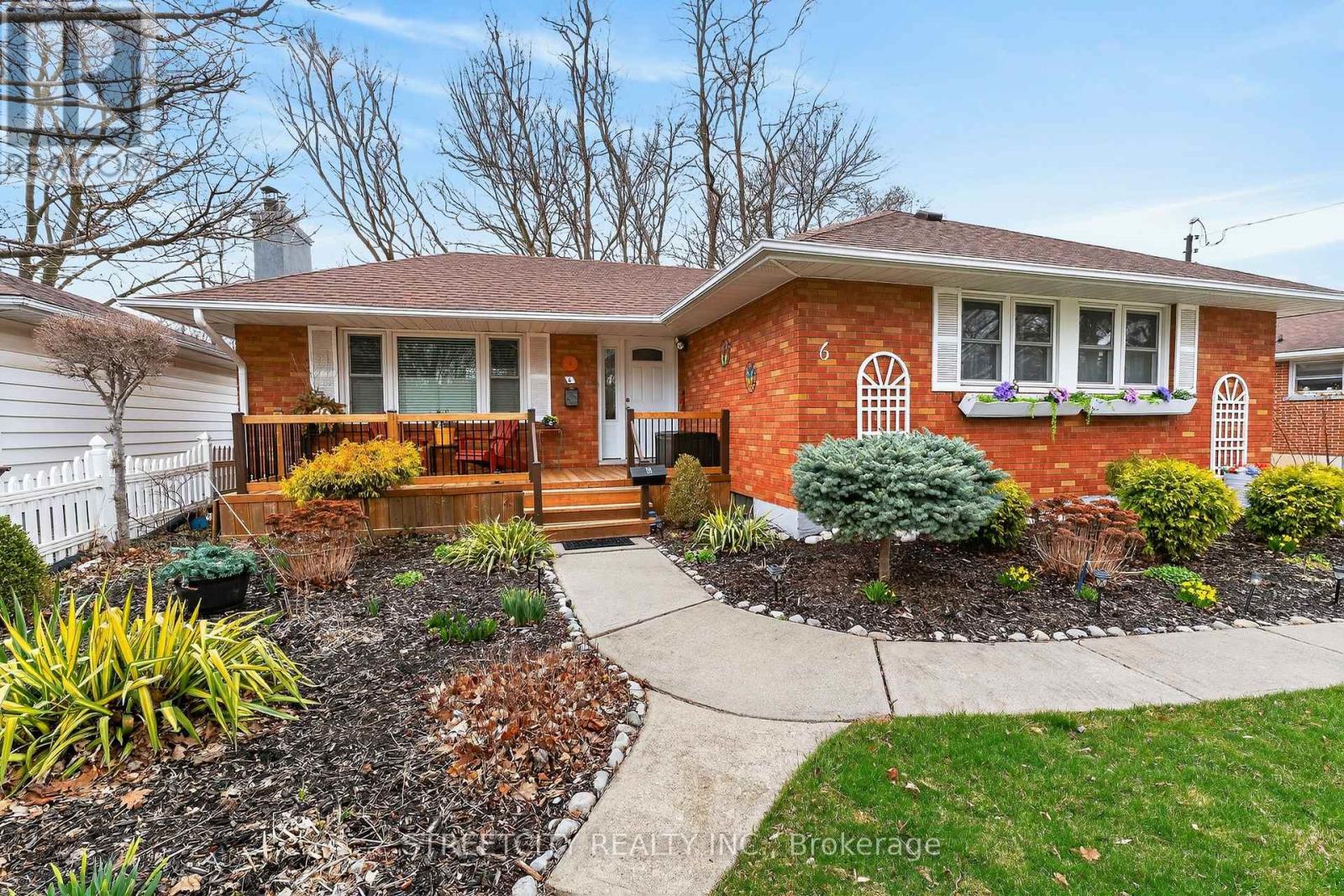 6 MONTGOMERY ROAD, St. Thomas