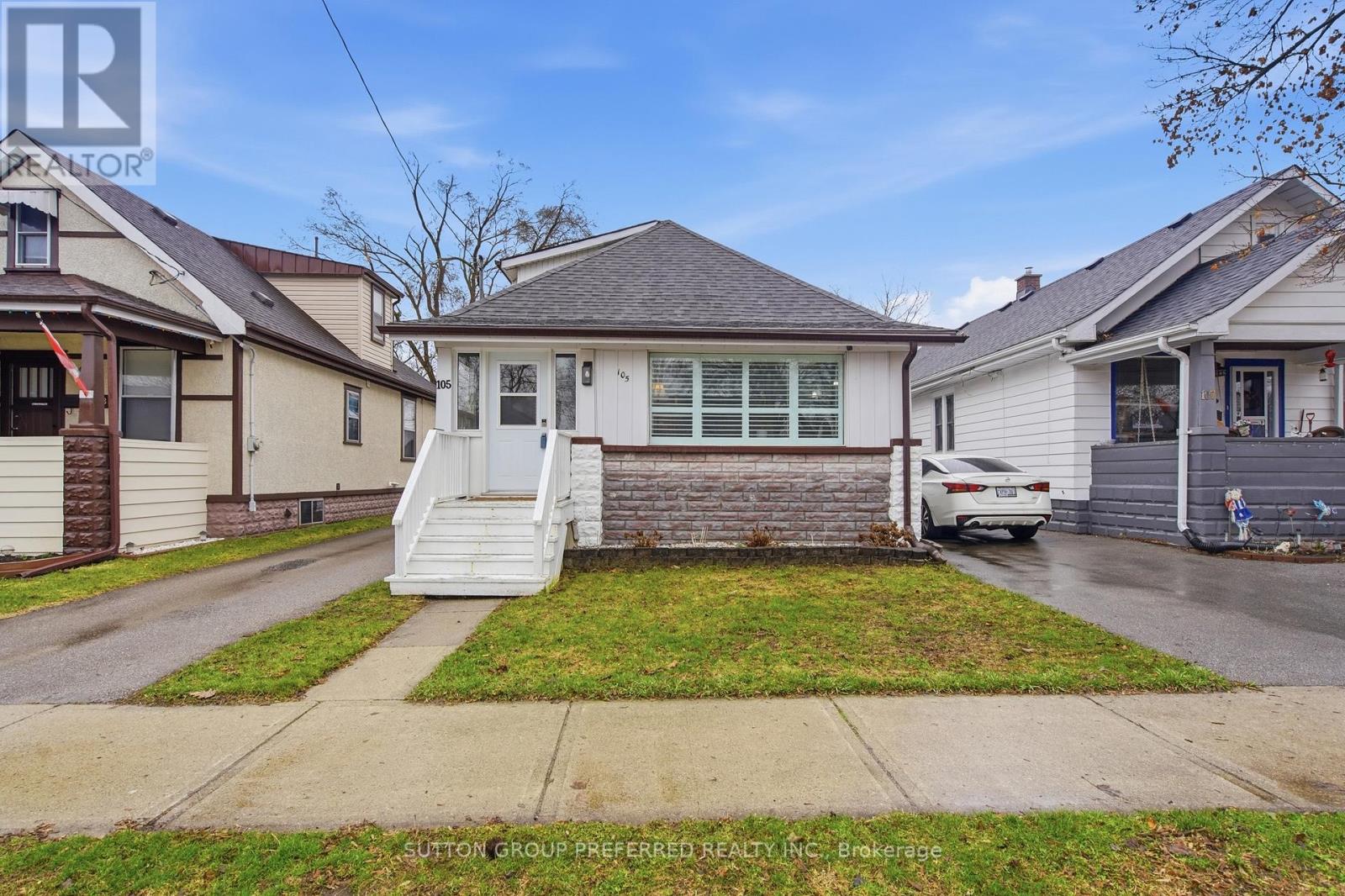 105 MADISON AVENUE, London East (East M)