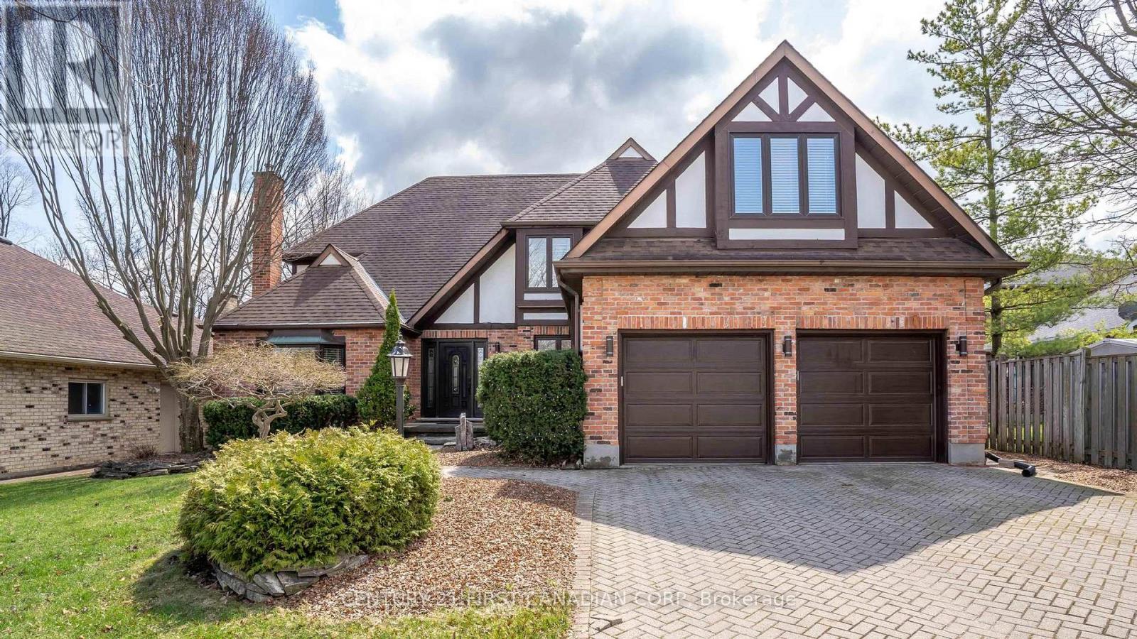 135 AMBLESIDE DRIVE, London North (North A)