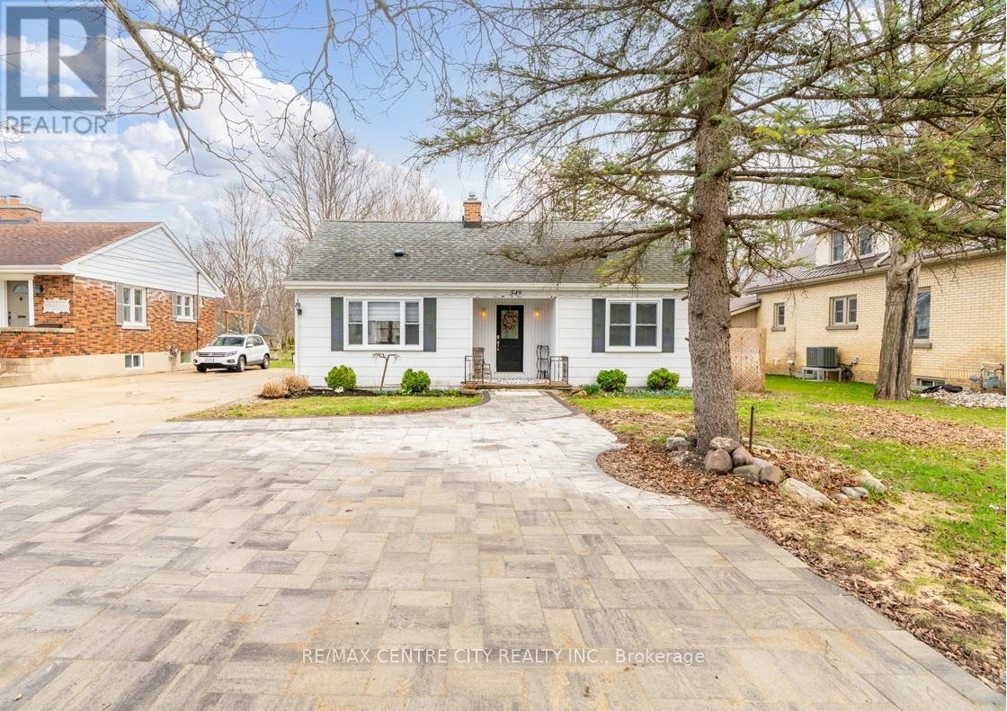 549 VICTORIA STREET, Strathroy-Caradoc (NE)