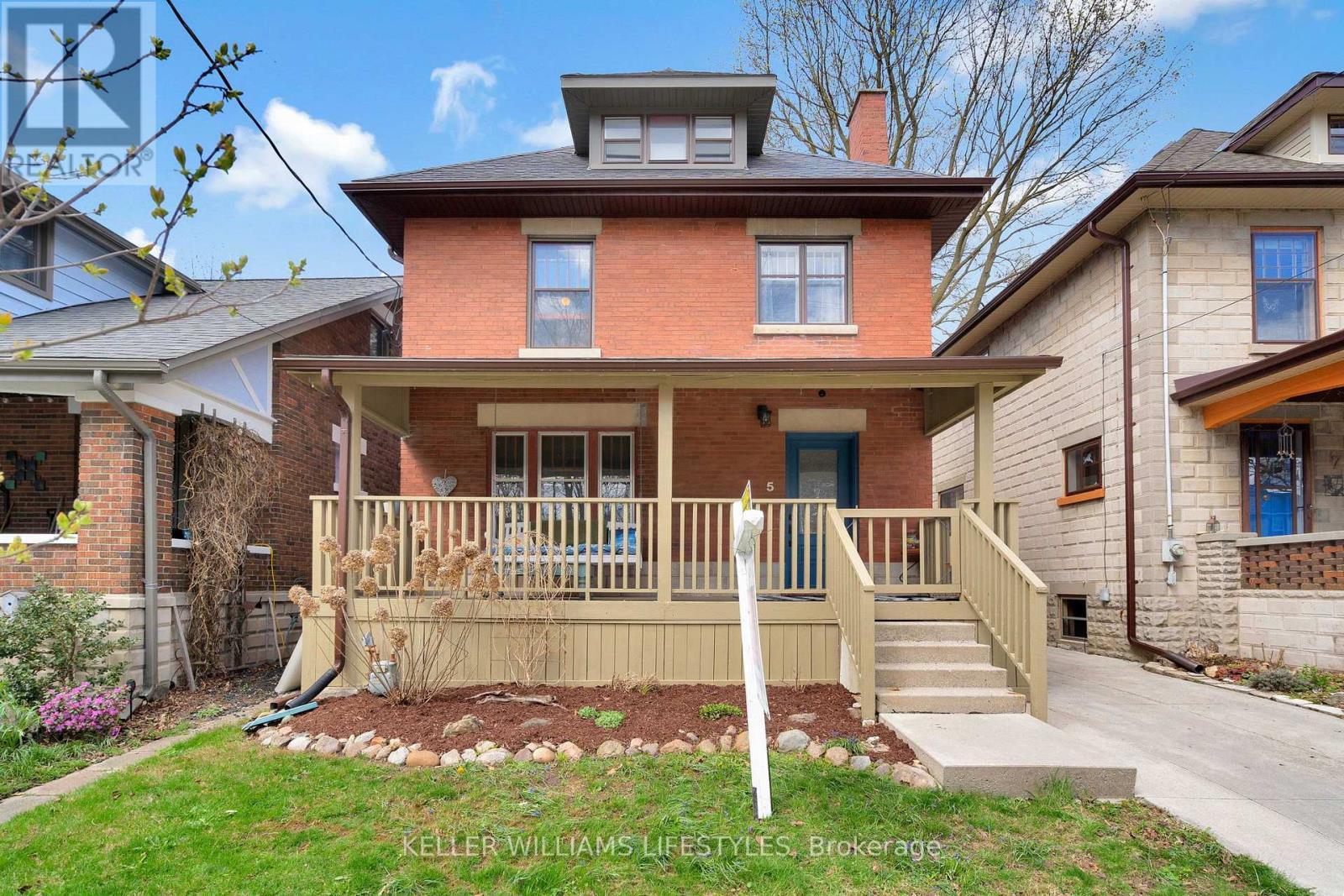 5 COVE ROAD, London South (South E)