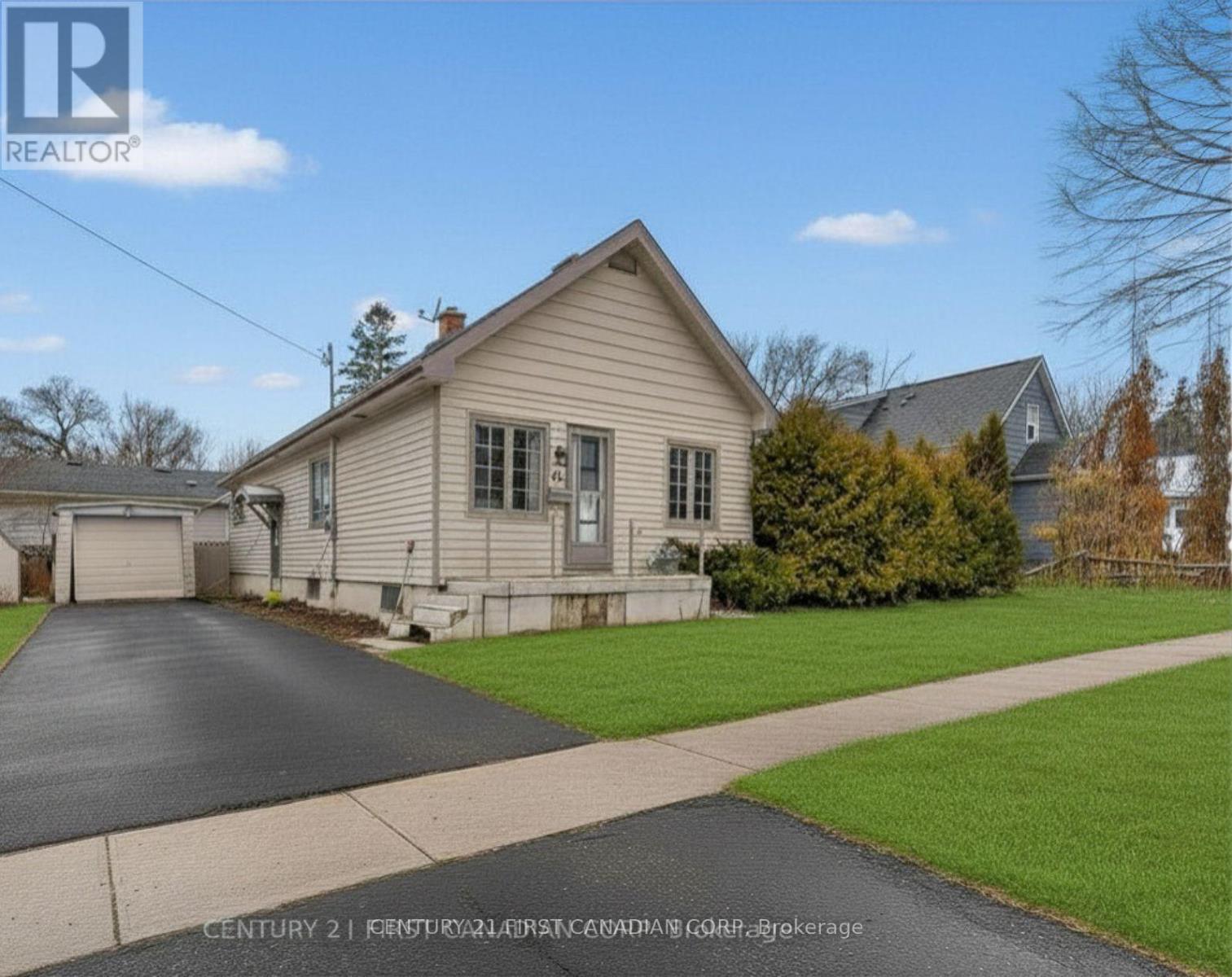 49 MCNAY STREET, London East (East C)