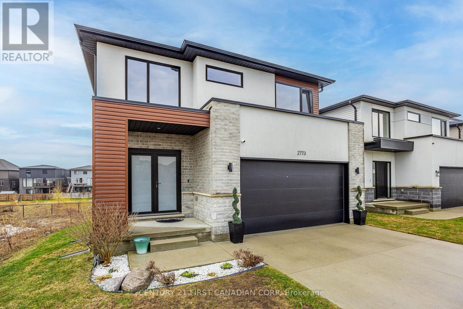 2773 HEARDCREEK TRAIL, London North (North S)