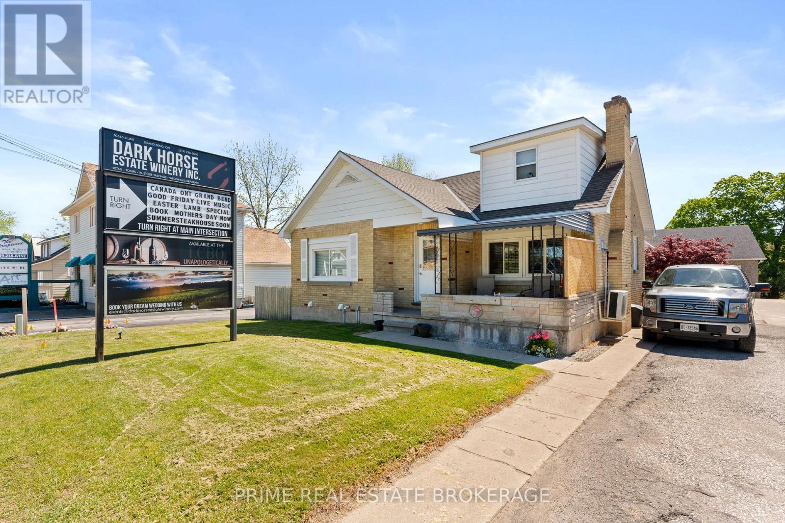 34 ONTARIO STREET S, Lambton Shores (Grand Bend)