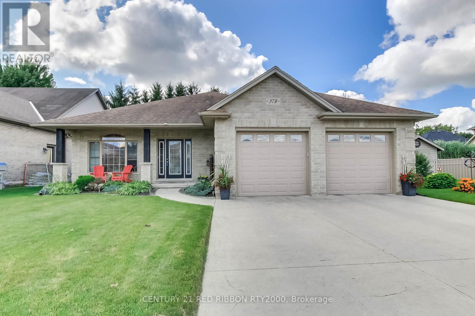 378 DARCY DRIVE S, Strathroy-Caradoc (NE)