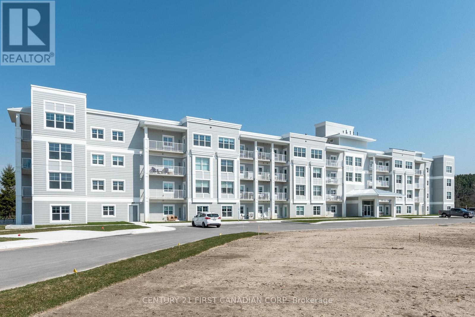 117 - 100 THE PROMENADE, Central Elgin (Port Stanley)