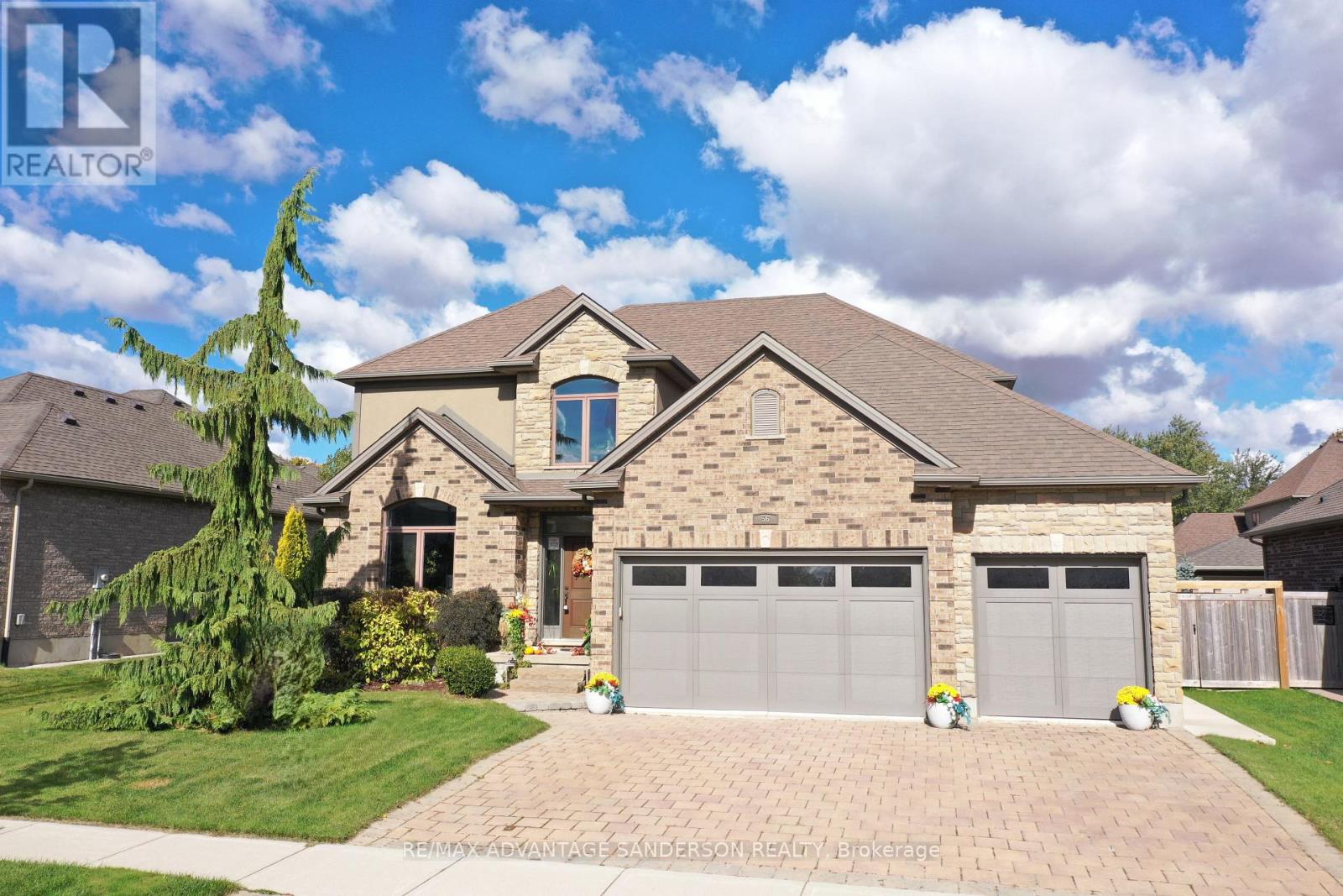 56 BLUE HERON DRIVE, Middlesex Centre (Ilderton)