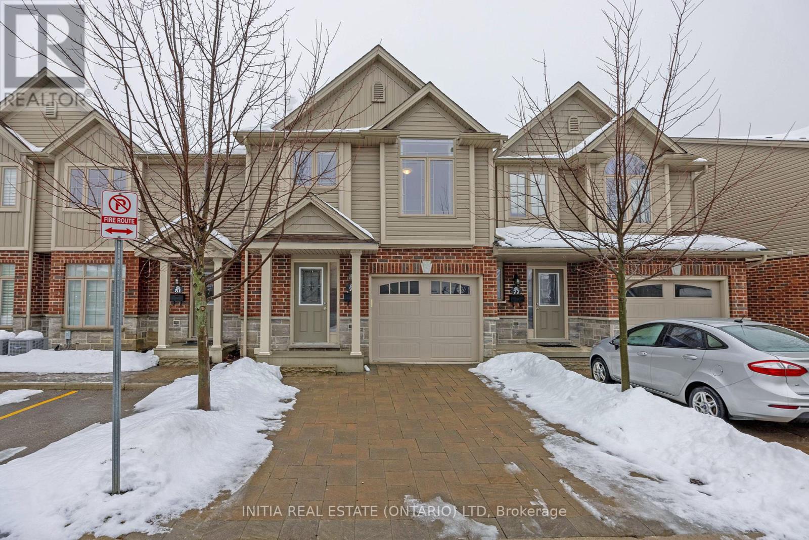 79 - 1061 EAGLETRACE DRIVE, London