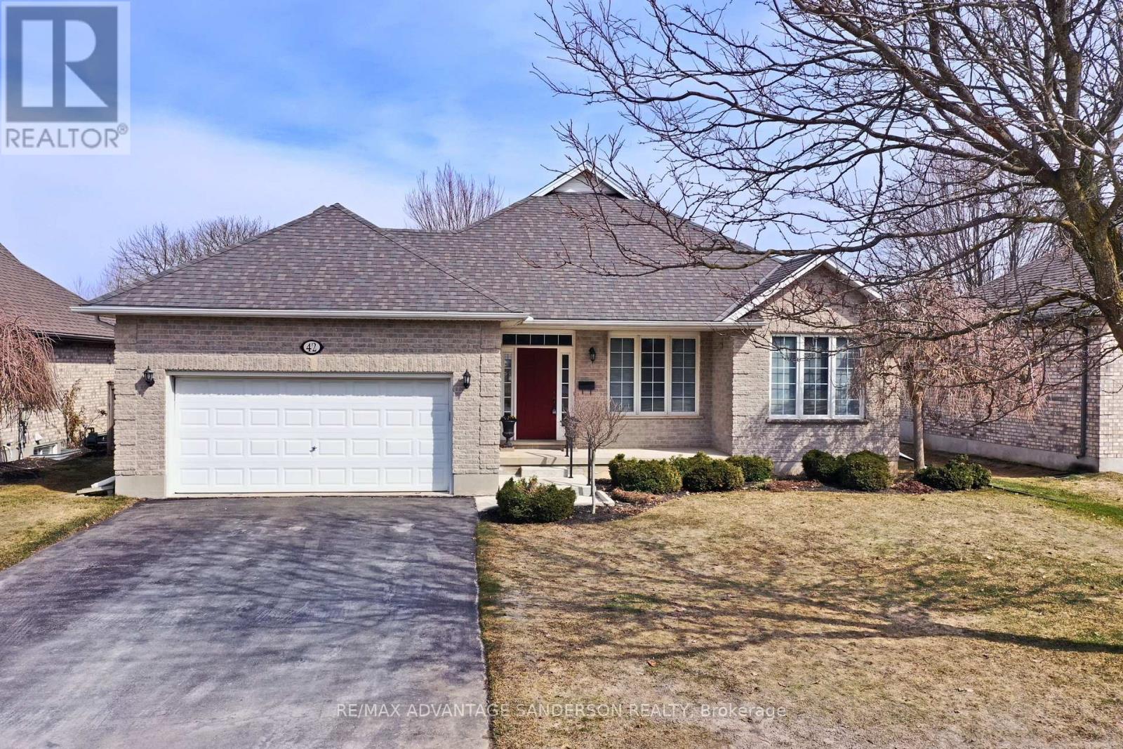 42 CALVERT LANE, Middlesex Centre (Ilderton)