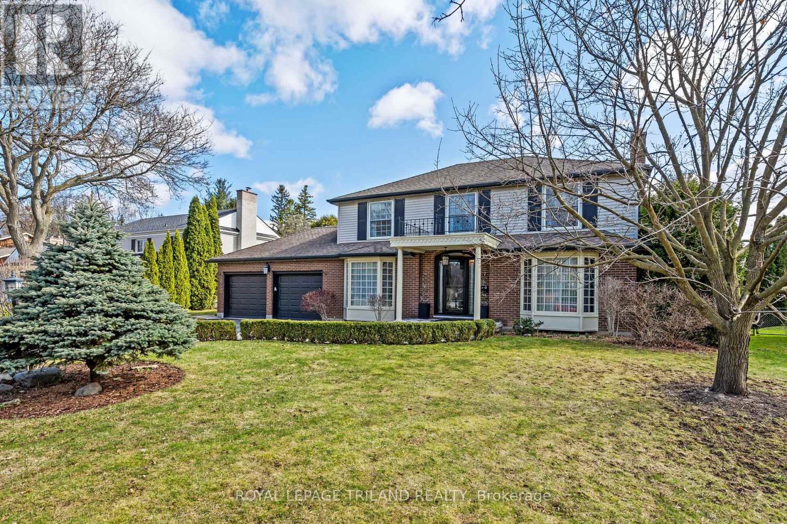 27 CHEROKEE ROAD, London
