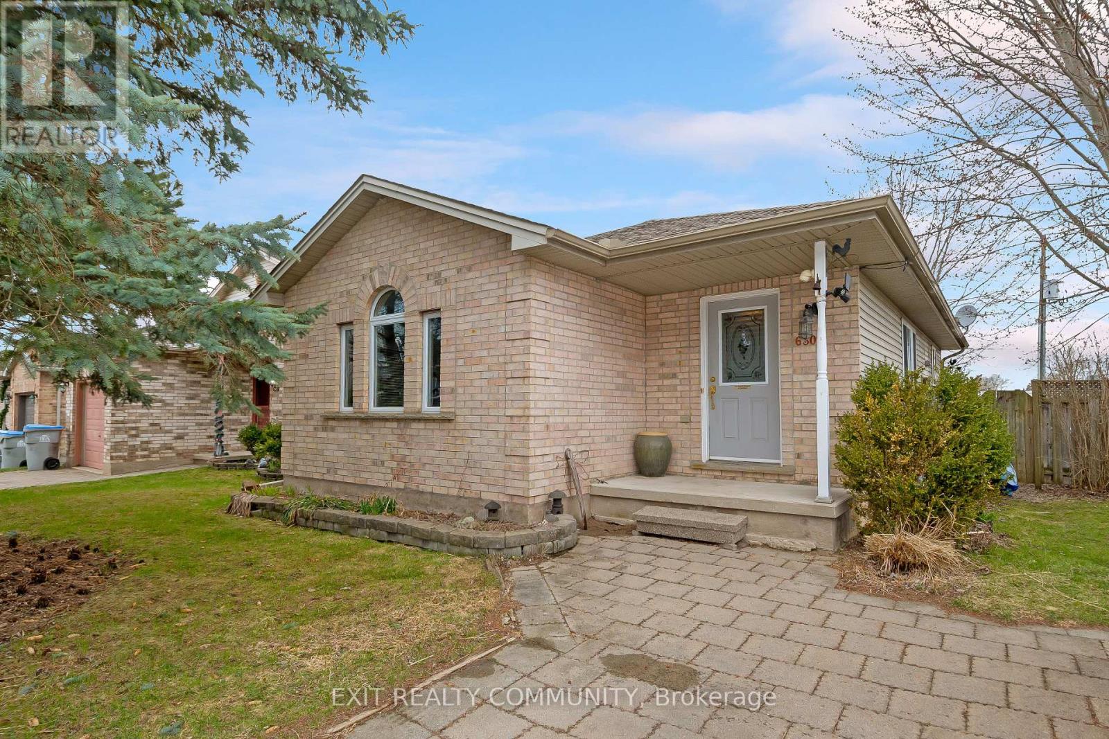 6308 WILLIAM STREET, Lucan Biddulph (Lucan)
