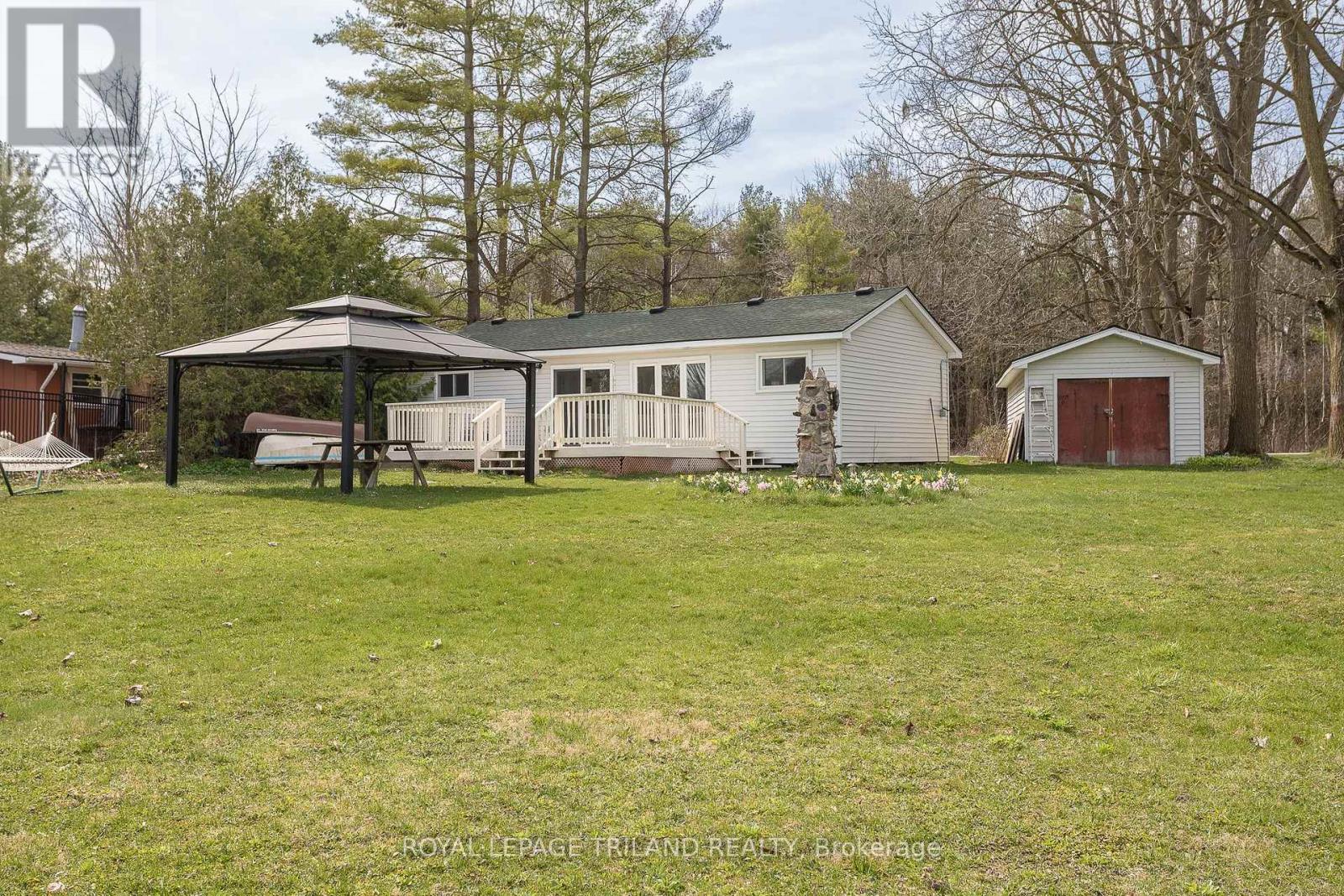 20927 LAKESIDE DRIVE, Thames Centre