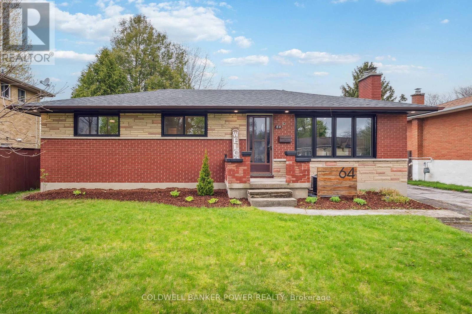64 HAWKESBURY AVENUE, London East (East D)