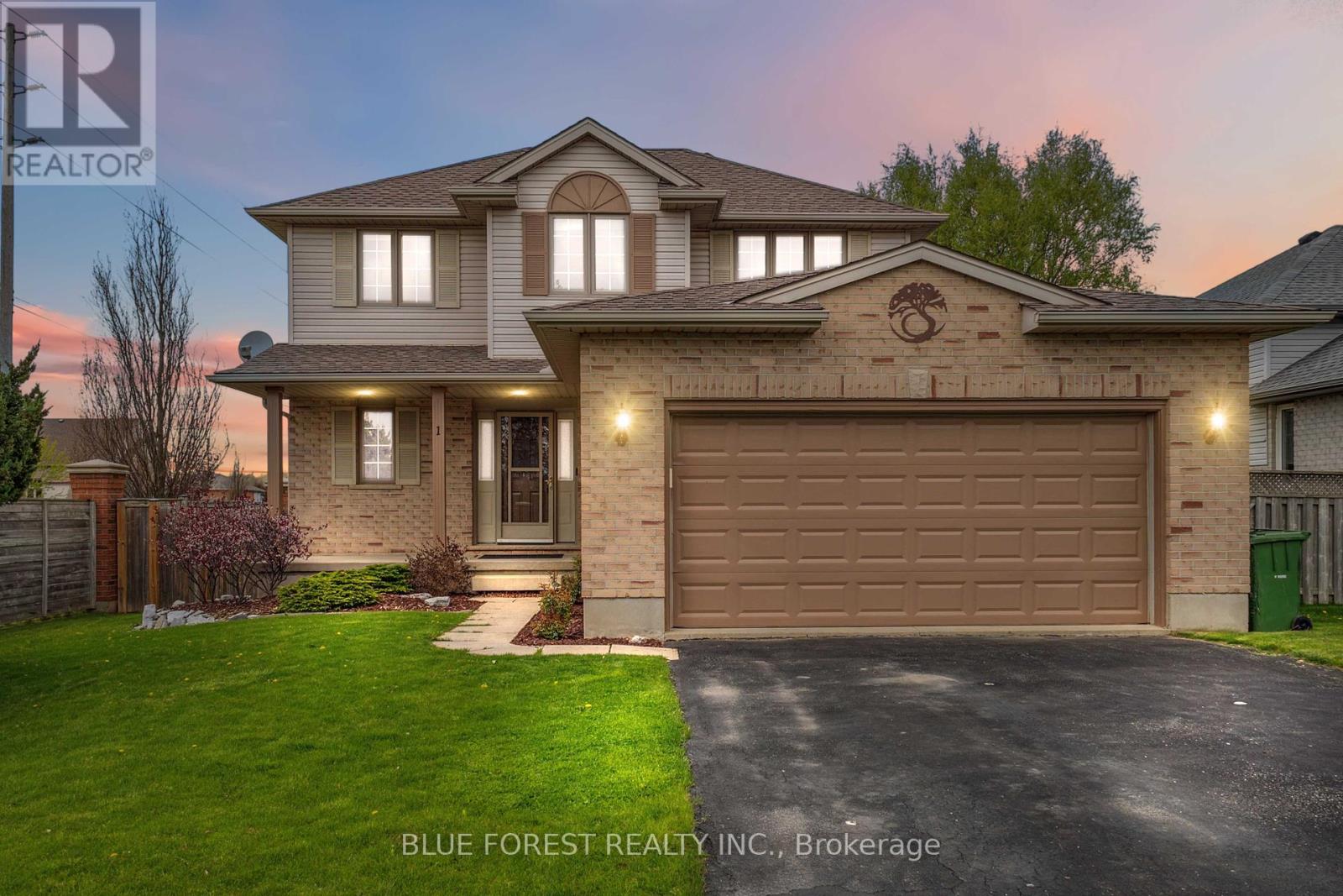1 RIVERBANK DRIVE, St. Thomas