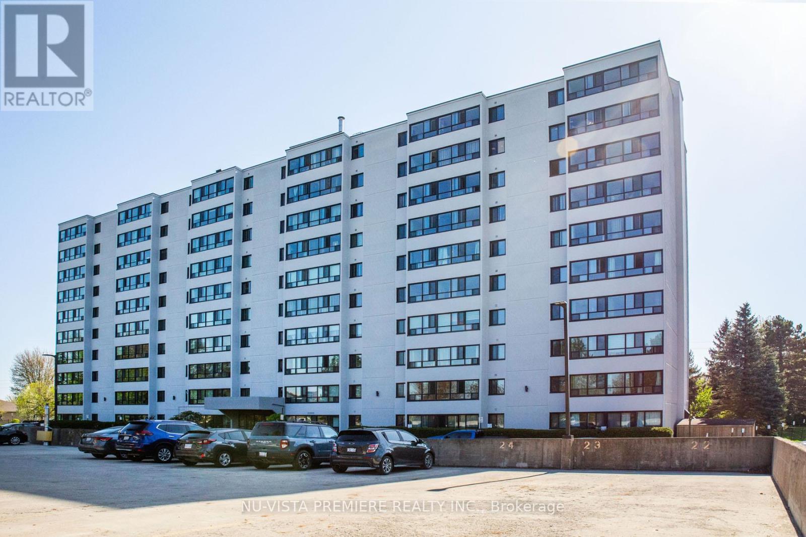 809 - 600 GRENFELL DRIVE, London North (North C)