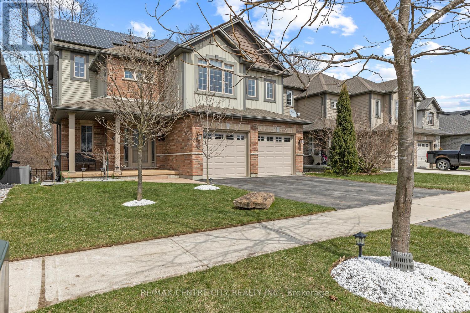 219 UNION AVENUE, Middlesex Centre (Komoka)