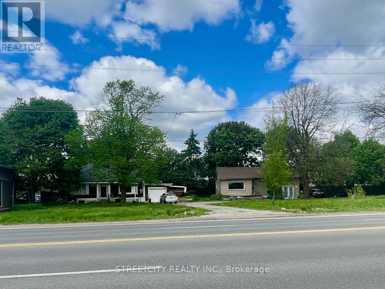 2069 WHARNCLIFFE ROAD S, London South (South V)